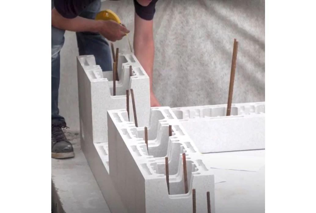 Zelfbouw Zwembad Polystyreen Set | 700 X 350 X 123 Cm